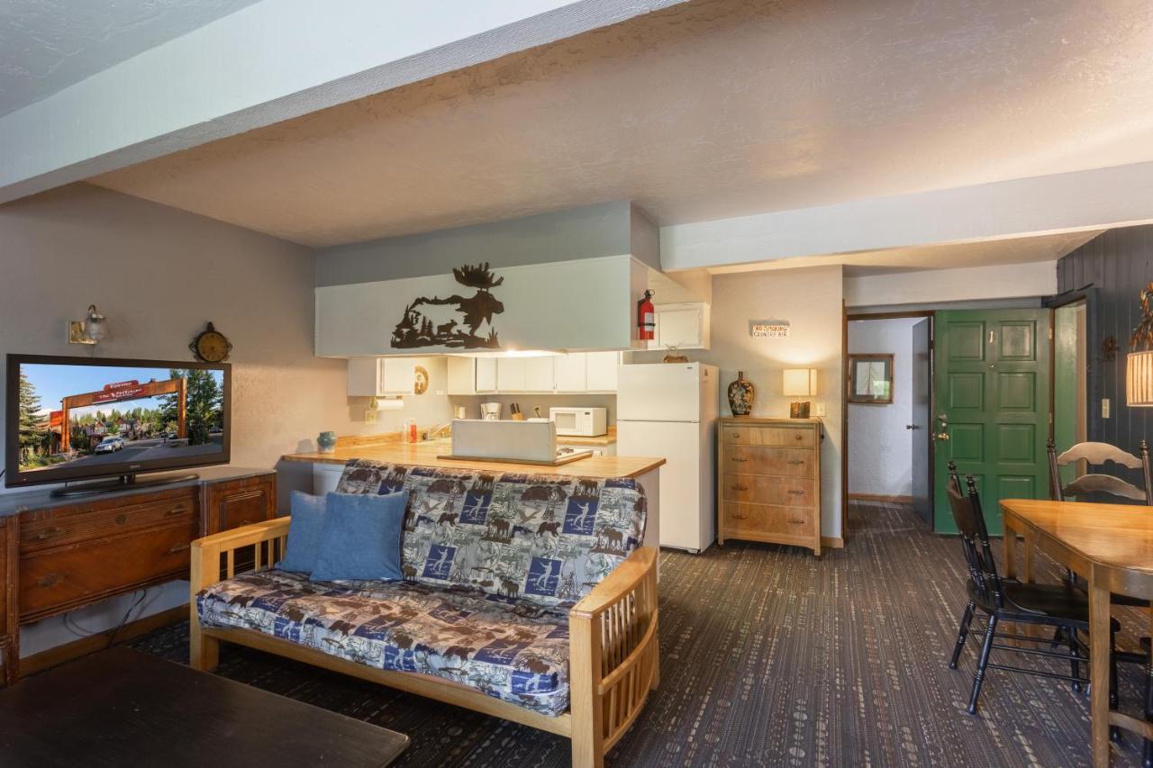 Village Suites Inn - American Black Bear - Perfect Location, In The Village! Can'T Be Better! Big Bear Lake Exterior foto
